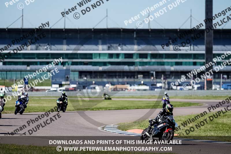 Rockingham no limits trackday;enduro digital images;event digital images;eventdigitalimages;no limits trackdays;peter wileman photography;racing digital images;rockingham raceway northamptonshire;rockingham trackday photographs;trackday digital images;trackday photos